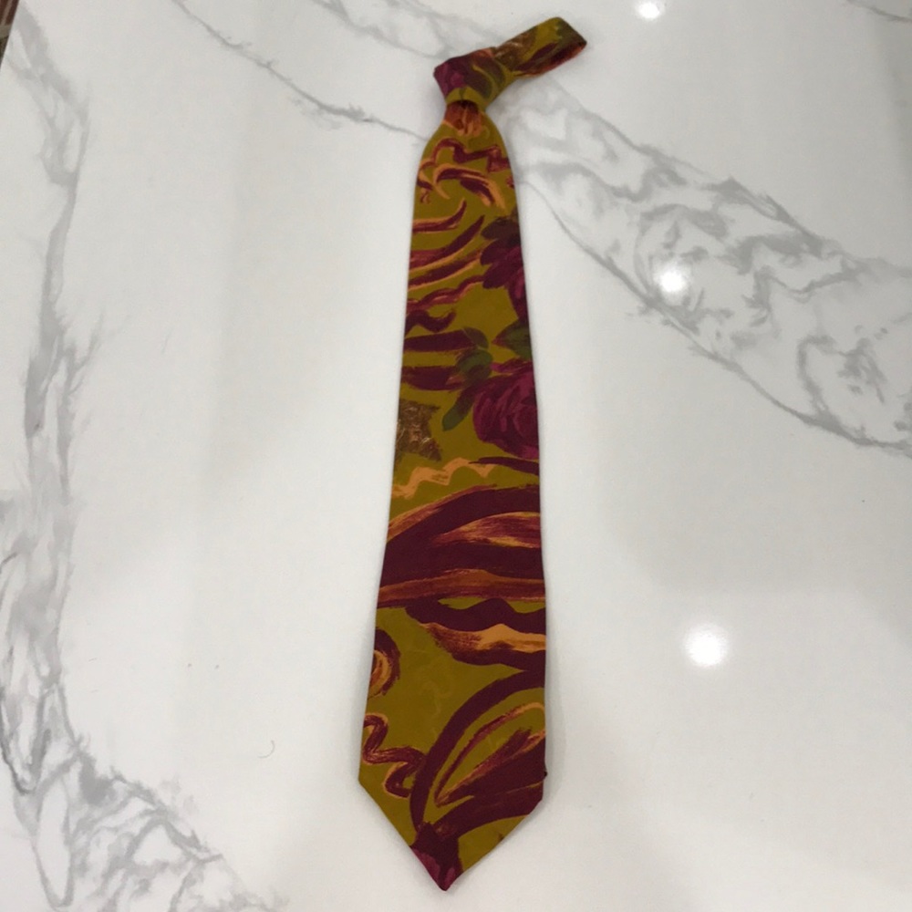 Marco Delli Italian 100% silk tie